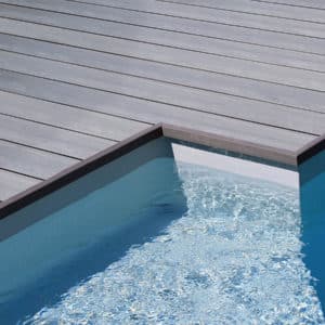 cornière souple PVC brune pour terrasse composite océwood.