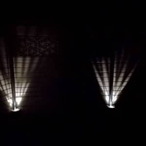 Luminaires sur clôture Océwood.